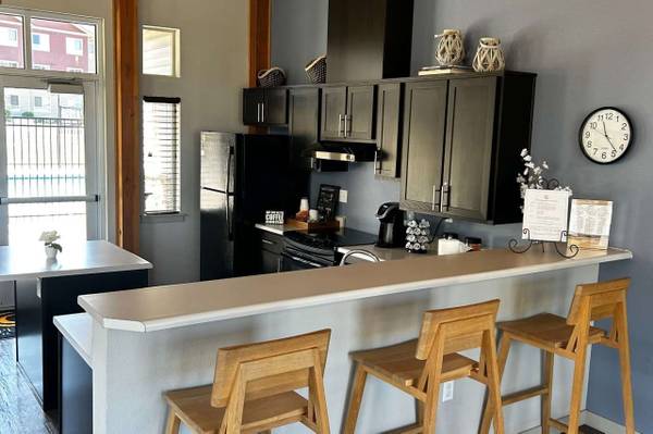 $1,462 / 2br - 2/bd 1/ba, in Lacey WA, Built-In Microwave Hoods (Copper Wood Ln SE, Lacey, WA)63688278397443122