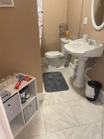 $1,200 / 1hab - 900ft2 - Apartamento amueblado de 1 habitación, se acepta Sección 863663837527299123