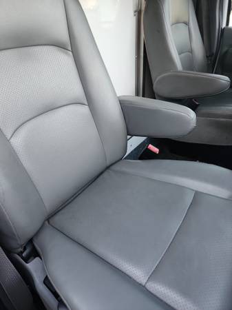 2016 Ford F350 - Photo 10