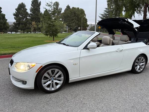 2012 BMW 3 Series 328i Convertible  1