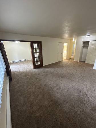 $1,650 / 2hab - 866ft2 - 1695 NW Portland - #32 (Bend)63839290258691124