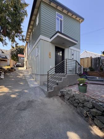 $2,300 / 1br - 525ft2 - 1 habitación 1 baño, construcción nueva de lujo (West Seattle)63845963450113121