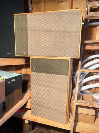 2 Jensen TF-4 4 Way 5 speakers 1