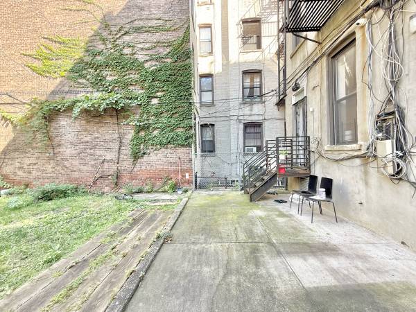 $4,000 / 2br - 🌳GEMA ABSOLUTA EN PROSPECT HEIGHTS🌳 ¡¡¡¡PATIO TRASERO PRIVADO!!!!  ¡W/D en la unidad! (Prospect Heights)63788457565443122