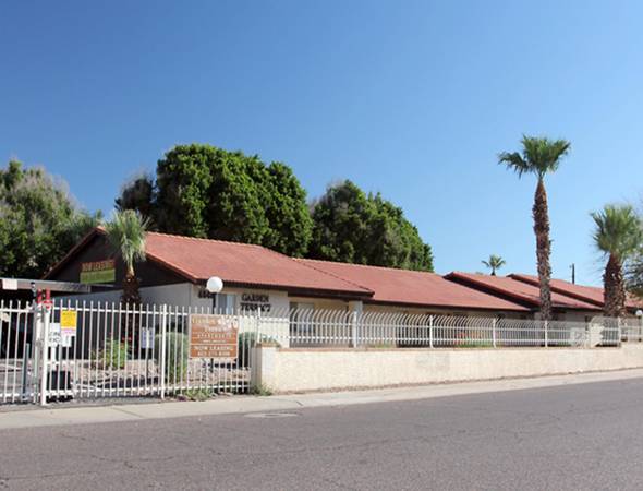 $1,395 / 2br - $500 MOVE! + GET 1 FREE MONTH - Pets Always Welcome, Assigned Parking (Phoenix)64024821786369123