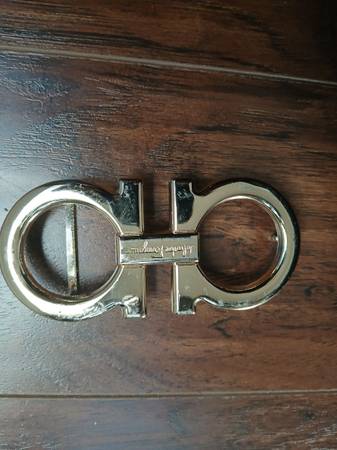 Authentic Salvatore Ferragamo Gold-Tone Gancini Belt Buckle 1