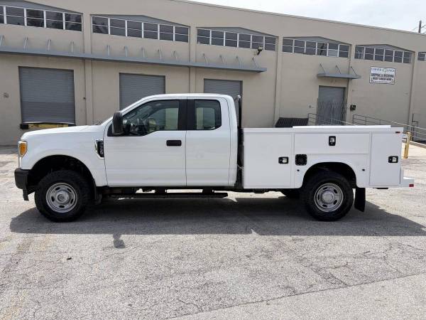 2017 Ford F 350 4X4*SERVICE - Photo 5