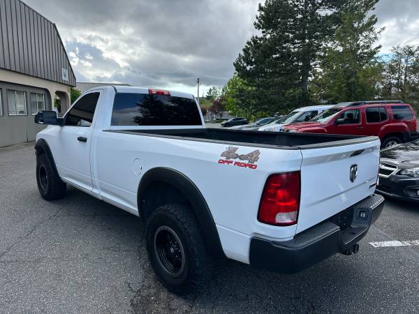2014 Ram 1500 Ecodiesel - $14 500 (Bellevue)63498163363971123