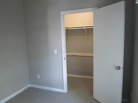 $1,695 / 2br - Worth a Look (santa rosa)63824144756611122