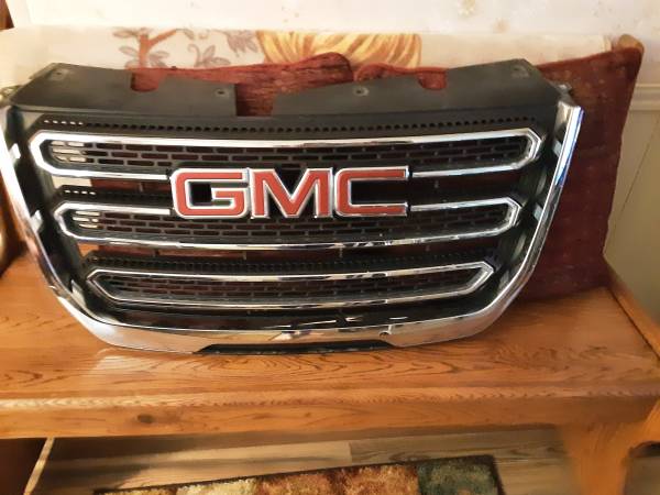 2016  GMC Terrain grill 1