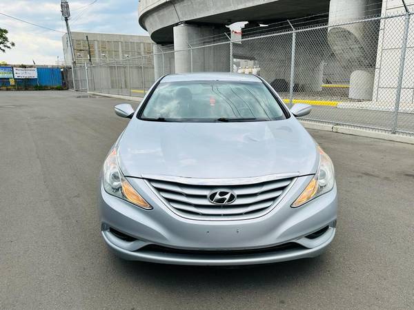 2011 Hyundai Sonata GLS 126k, informe CarFax limpio, 48 registros - $4,500 (Brooklyn)63470616493185124