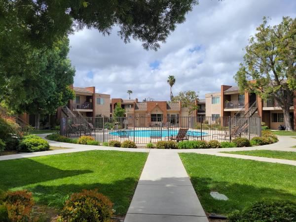 $1,900 / 1br - 729ft2 - 1bed 1bath for rent in El Cajon - Fully Remodeled (El Cajon)63819410430979120