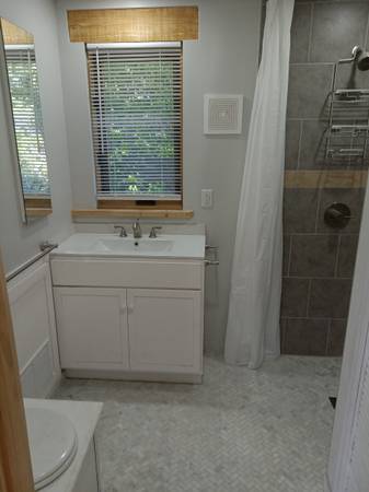 $850 / 1br - 500ft2 - Nueva casita en granja orgánica cerca de Velarde (Velarde)63659781372163124