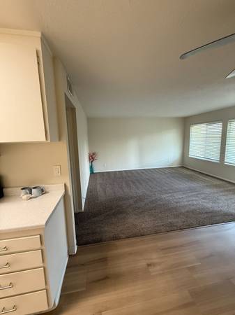 $2,875 / 2br - 840ft2 - Spacious 2 Bedroom w/ Balcony (san jose west)63682906904579121