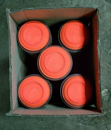 166x Vintage Champion Clay Targets 1