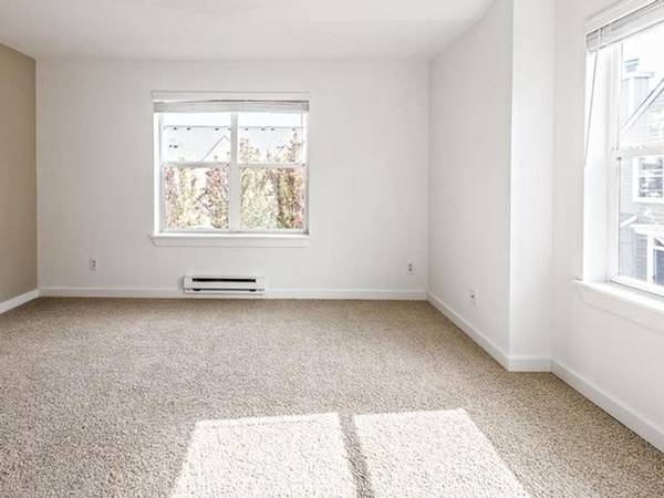 $3,800 / 2br - 1220ft2 - Custom Cabinetry and Designer Finishes, Energy Efficient Windows63874306983427124