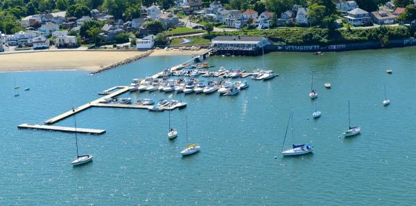 Mooring space available in North Weymouth 1