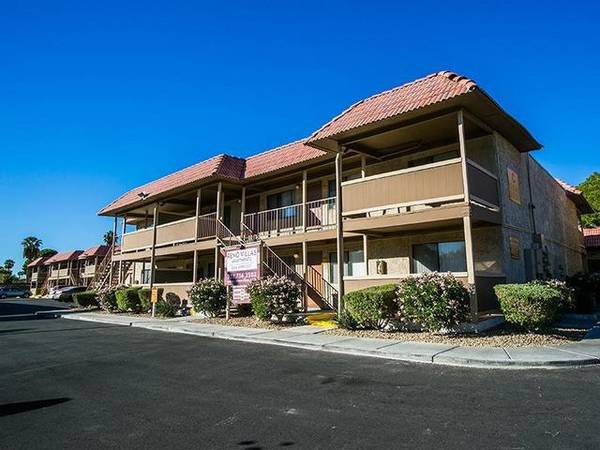 $960 / 1br - 600ft2 - Parque para perros, hermosos jardines, cocina completamente equipada, spa/bañera de hidromasaje63682273494787121