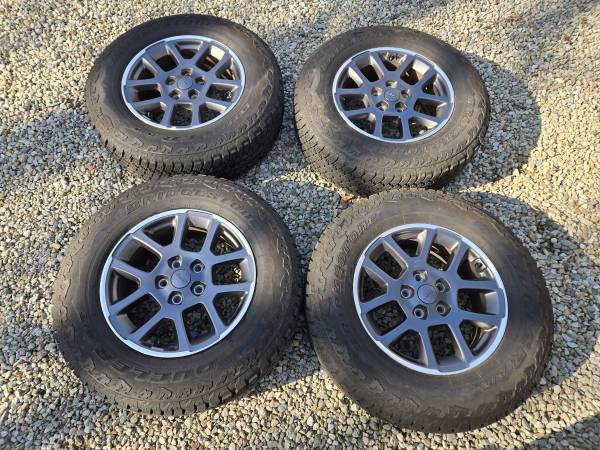 Jeep wheels & tires 1