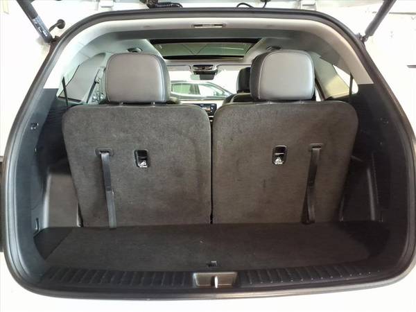 2024 Kia Sorento X-Line EX photo 3