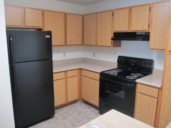 $1,429 / 3br - 1104ft2 - Three plus two equals WOW (West Chester)63974329977730122