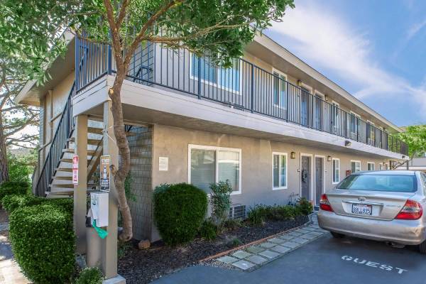 $2,670 / 2hab - 825ft2 - Persianas pequeñas, estacionamiento asignado, 2/hab 1/ba (lafayette / orinda / moraga)63658013846017124