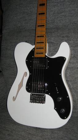 Classic Vibe ‘70s Telecaster Thinline / limited edition 1