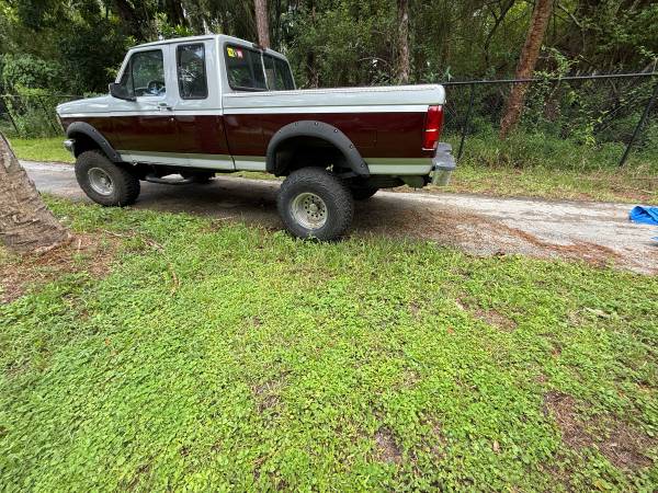 95’  F150 4x4 - $14,950 (Naples)63470258236803124