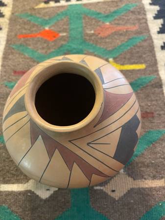 Native American pot 1