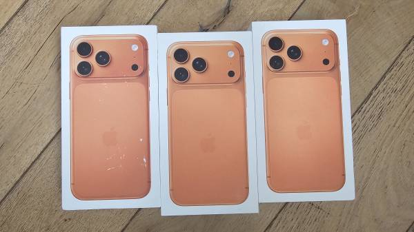 Brand New Unlocked Apple iPhone 17 Pro Max 1