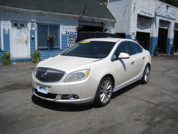 Buick Verano Leather 2012 - $3.599 (4455 WASHINGTON ST, ROSLINDALE, MA 02131)63623728461057122