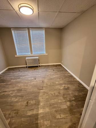 $850 / 1br - 375ft2 - in  , 1BD 1BA, Granite or Stone Countertops64013531572865124