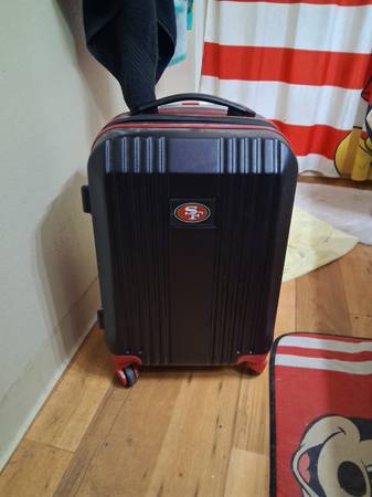 Roll away Suitcase 49ers - barely used 1