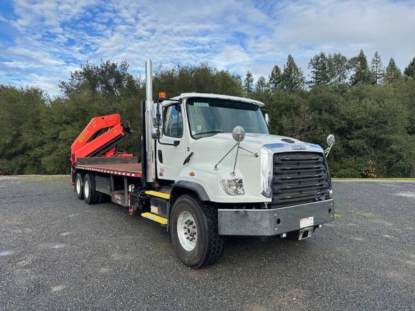 2017 Freightliner 114SD Knuckle Boom For Sale (u13432) 1