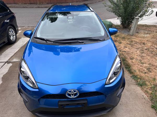 2018 toyota Prius c with 20k miles - $14,999 (Bellevue)63477342744451121