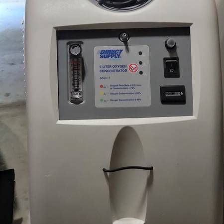 Oxygen concentrator NEW 13HRS 1