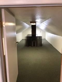 $1,050 / 1br - 1200ft2 - Disponible 1/8/2025. 1 dormitorio, 1 baño con habitación adicional en Westwood (Westwood)63656873930753123