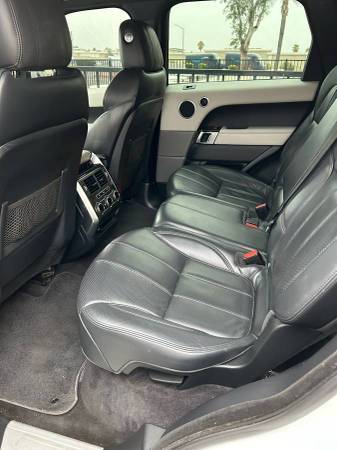 2015 Range Rover Sport Supercharged - $8,90063618214501763123
