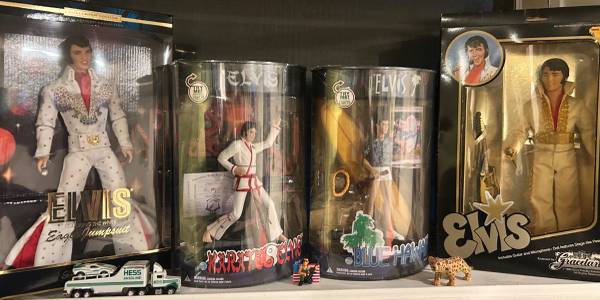 Four Elvis figures 1