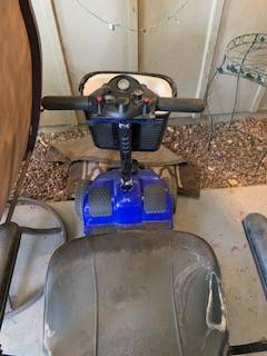 MOBILITY SCOOTER 1