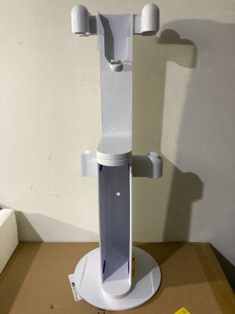 Dyson Cyclone V10 Dok Vacuum Stand 1