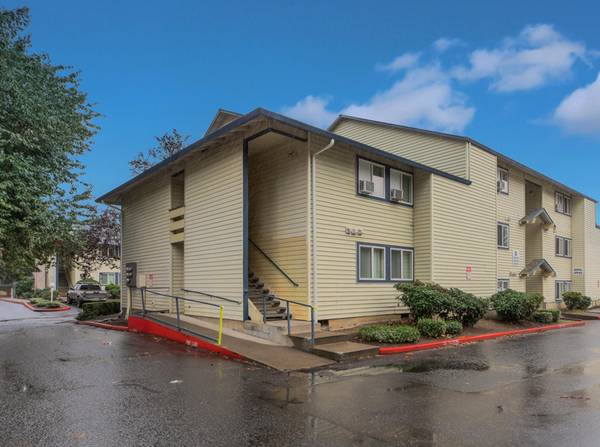$1,450 / 2br - CALL & SCHEDULE NOW!! + In Rockwood Near Gresham and Portland (Rockwood Area)63870108901121124