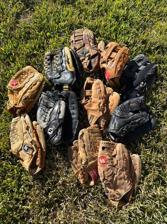 Baseball Gloves Galore !!!!Huge Quanity of Quality Gloves 1