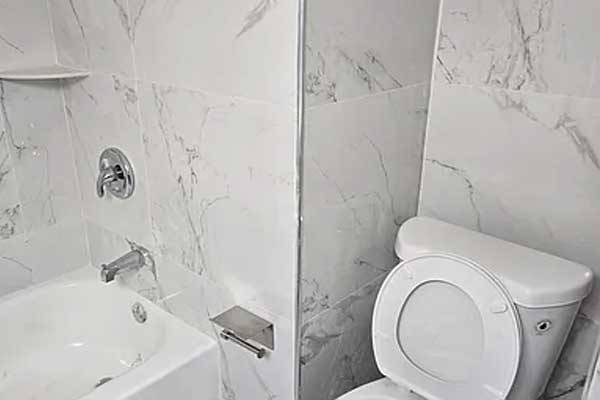 $1,000 / 3br - 12000ft2 - !! Completely renovated 3 bed 2 full bath home .// (Philadelphia, PA)64024498476161122