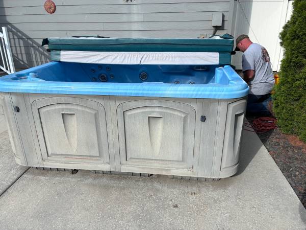 Hot tub removal 1