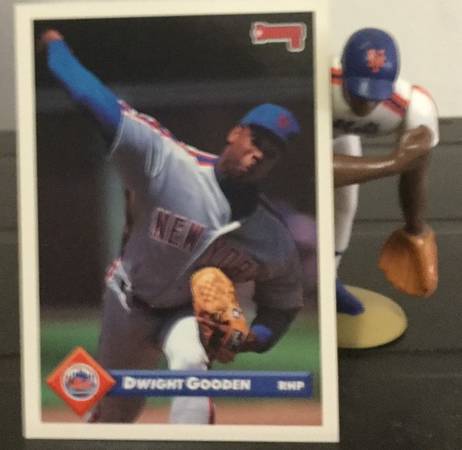 Dwight Gooden figure & baseball card Mets 1