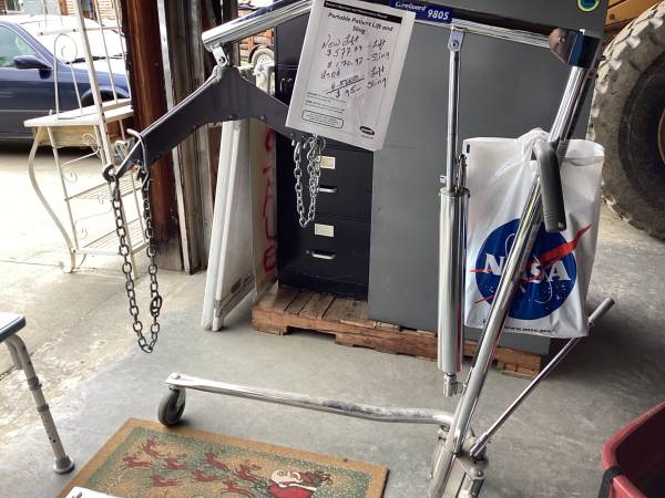 Hydraulic lift 1