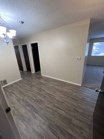 $1,095 / 2br - 750ft2 - Look No Further, Your Home is Here63686797646467120