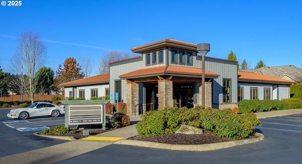 $3,900 / 1400ft2 - Elevate Your Practice: Yamhill Valley's Prime Medical Suites (McMinnville)63845979201155122