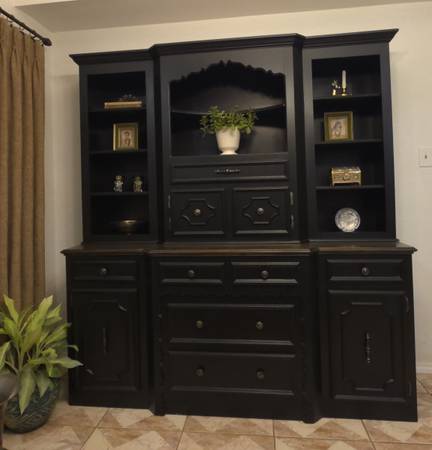 🖤 Vintage 1970s Solid Wood China Cabinet / Hutch – Handmade – Tons of Sto 1